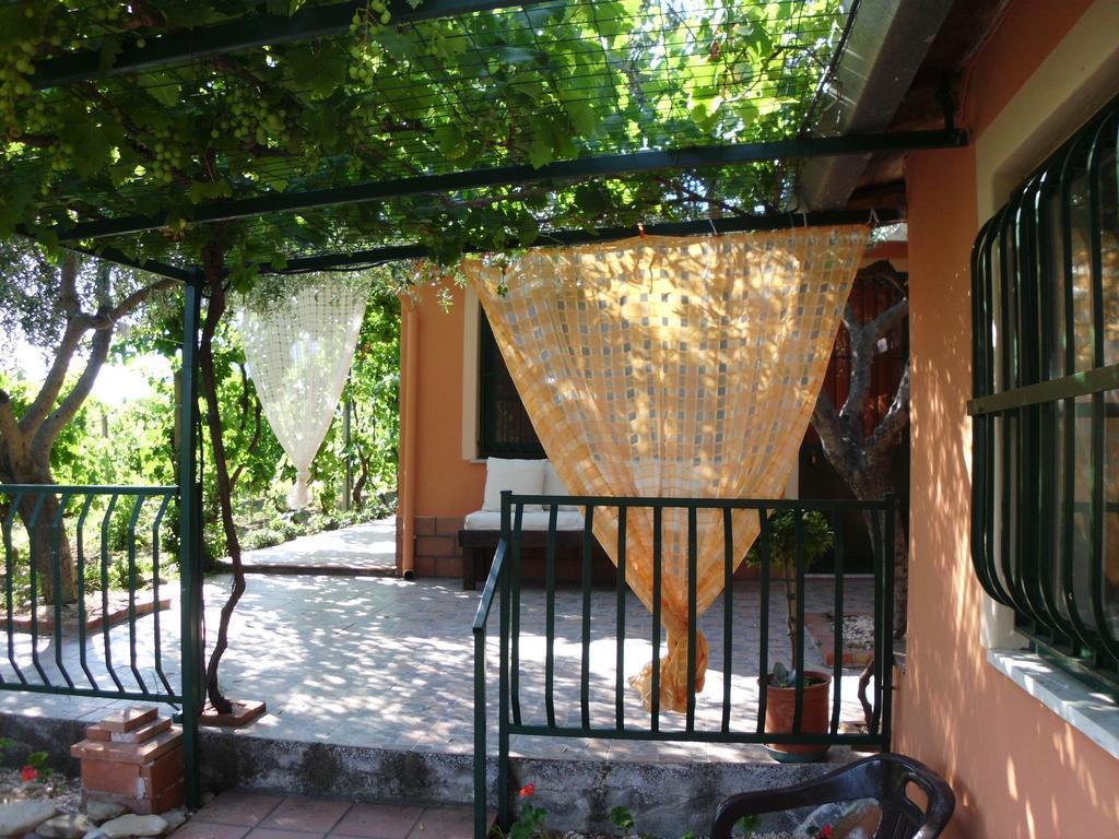Il Vigneto "Cottage" Gaggi Dış mekan fotoğraf